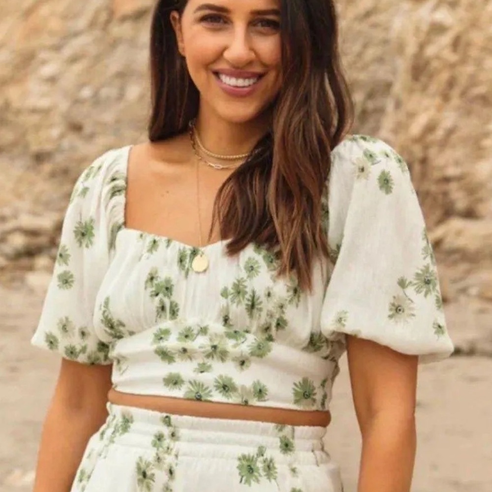 Abercrombie crop top
